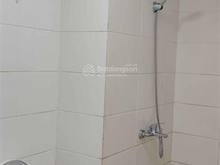 Chính chủ chuyển nhượng căn 3pn 2vs, nội thất cơ bản tầng 9  82,5m2 đang làm sổ