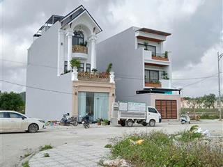 Bán cắt lỗ 500tr lô đất của em 100m2 ngay tại gần trung tâm tp thanh hóa