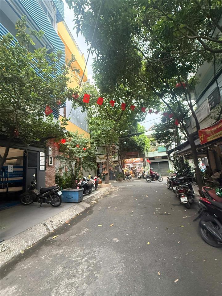 Nhà đẹp 3 tầng bàu cát 1, đường thông 8m, phường 14, tân bình. giá 12 tỷ