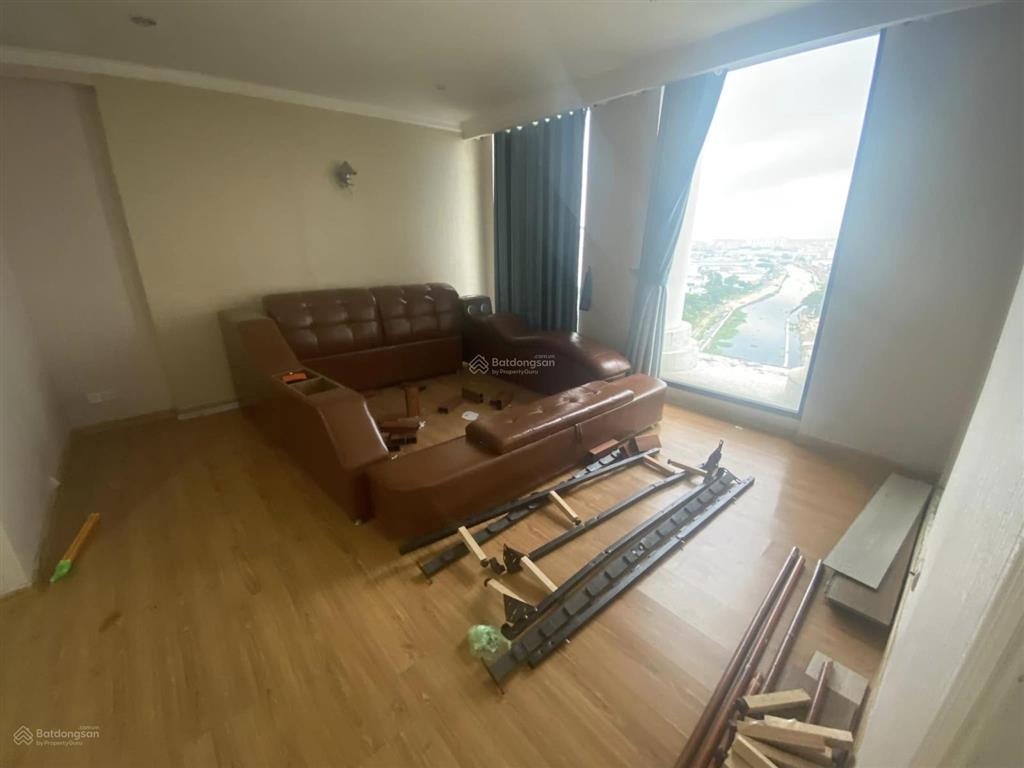 Cho thuê căn hộ penhouse chung cư phúc yên phan huy ích. 240m nhà 4pn 4wc có sẵn máy lạnh.