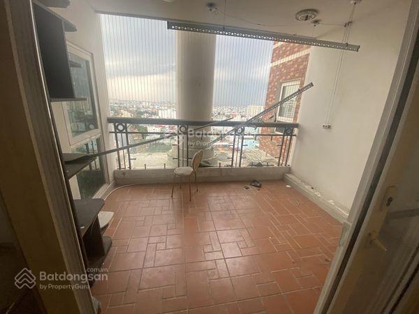 Cho thuê căn hộ penhouse chung cư phúc yên phan huy ích. 240m nhà 4pn 4wc có sẵn máy lạnh.