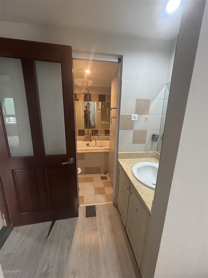 Bán căn 100m phúc yên 1 sổ sẵn nhà rất đẹp vào ở luôn. có hổ trợ vay 70%  0932 834 *** gặp thuyên