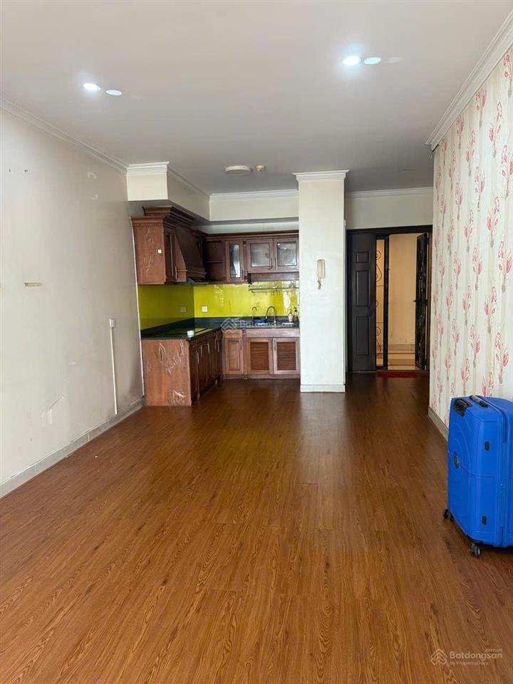 Cho thuê phúc yên 1 90m nhà trống có 2 máy lạnh. ntcb chỉ 9.8 triệu 0932 834 ***