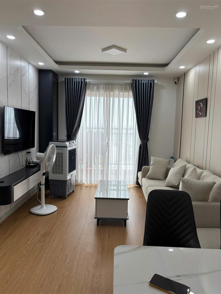 Bán căn hộ 8x plus chính chủ. 2,98 tỷ. hổ trợ cho khách vay 2pn 0932 834 ***