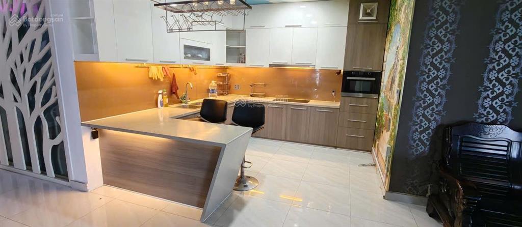 Cho thuê căn 240m2 4pn chung cư phúc yên đủ nội thất ở ngay 0932 834 ***