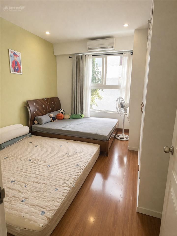 Bán căn hộ ruby garden 93m2 2pn sổ sẵn. hổ trợ vay 4.3 tỷ thương lượng thêm  0932 834 ***