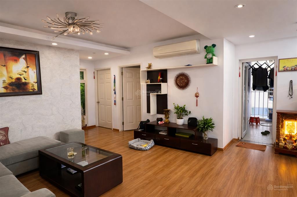 Bán căn hộ ruby garden 93m2 2pn sổ sẵn. hổ trợ vay 4.3 tỷ thương lượng thêm  0932 834 ***