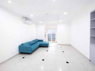 Cho thuê gấp căn hộ phúc yên 2. 90m 2pn nội thất gần đủ.  0932 834 *** xem nhà