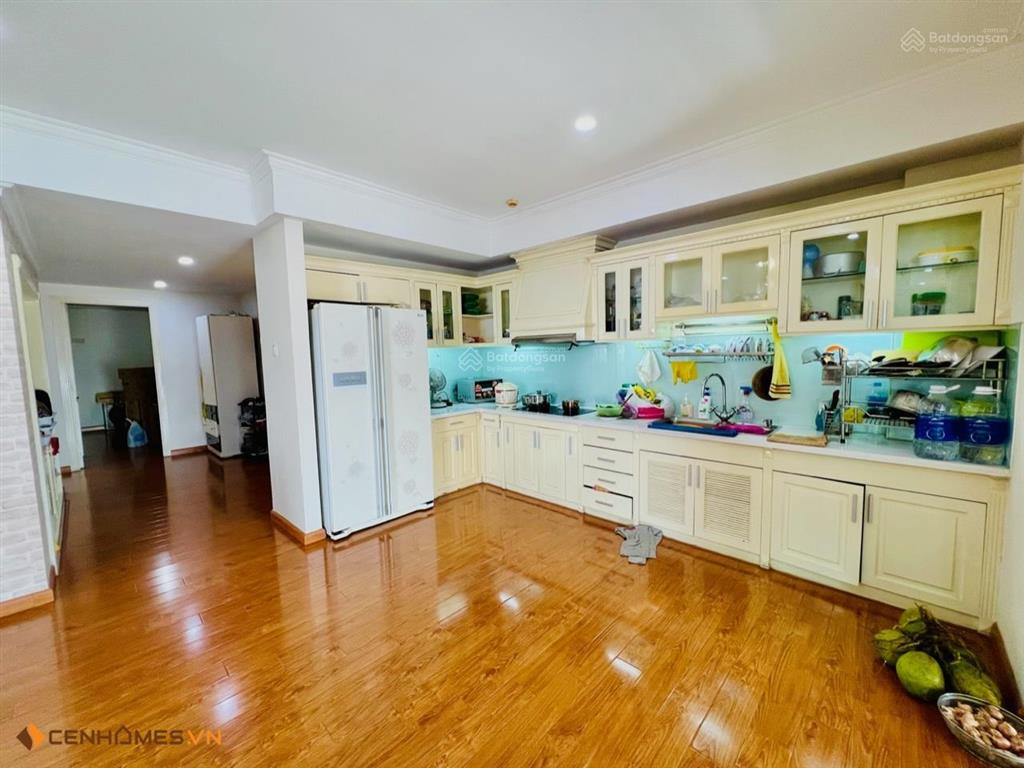 Bán penhouse phúc yên 1, dt 238m sổ hồng riêng. 4pn 3wc tầng cao view cực thoáng. 0932 834 ***