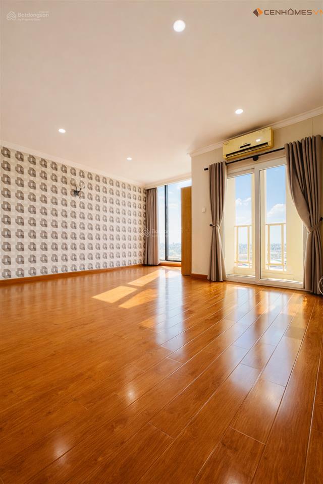 Bán penhouse phúc yên 1, dt 238m sổ hồng riêng. 4pn 3wc tầng cao view cực thoáng. 0932 834 ***