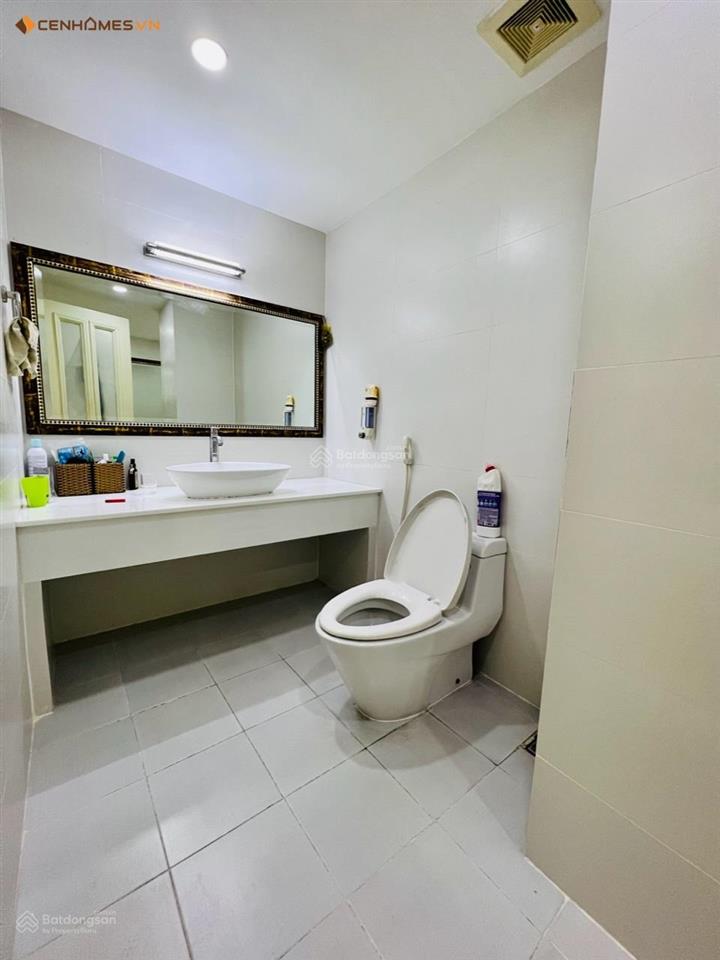 Bán penhouse phúc yên 1, dt 238m sổ hồng riêng. 4pn 3wc tầng cao view cực thoáng. 0932 834 ***