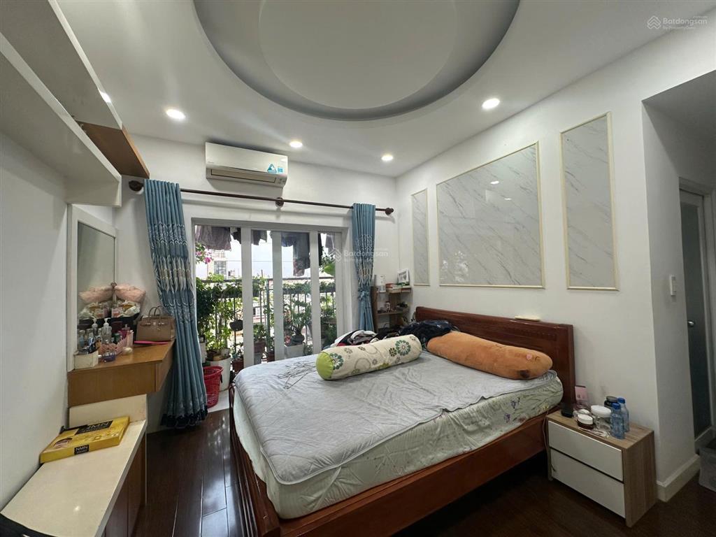 Bán căn hộ oriental view âu cơ. 87m2 2pn hdmb nhà đẹp ở liền 0932 834 ***