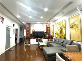 Bán căn hộ oriental view âu cơ. 87m2 2pn hdmb nhà đẹp ở liền 0932 834 ***