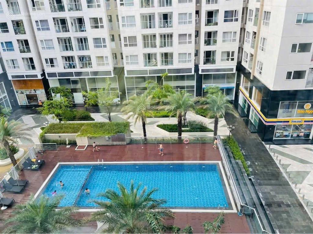 Bán shophouse chung cư sky center phổ quang tân bình 130m view hồ bơi 8,5 tỷ thương lượng