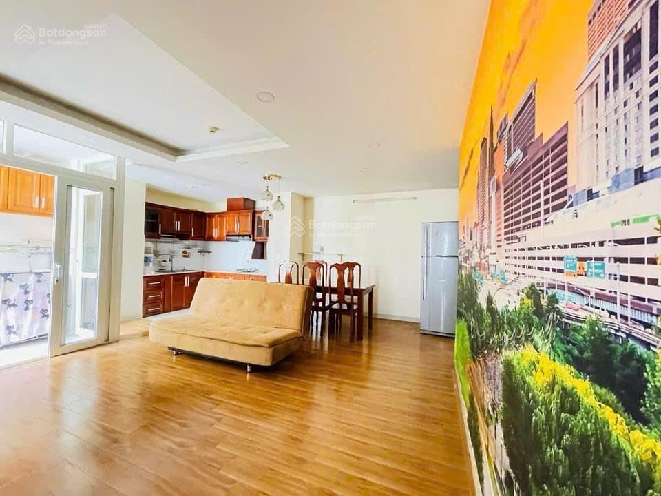 Bán căn hộ hà đô 73m 2pn sổ riêng 4,8 tỷ