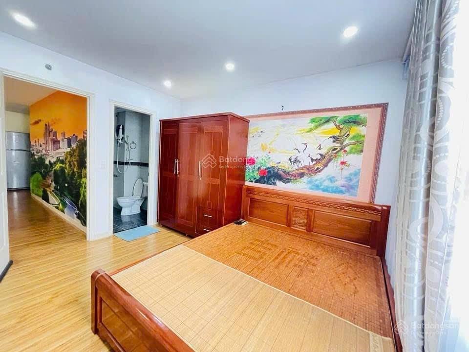 Bán căn hộ hà đô 73m 2pn sổ riêng 4,8 tỷ