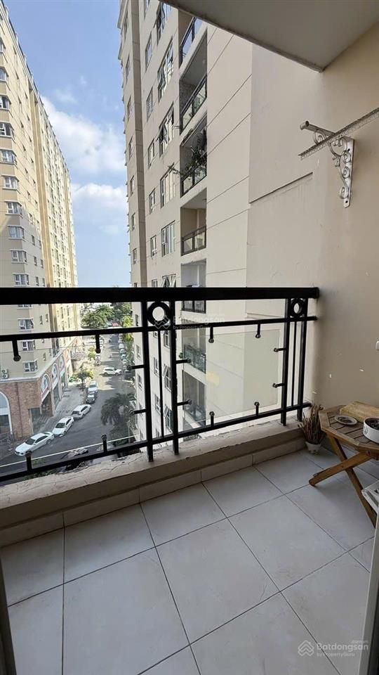 Bán chung cư phúc yên, giá 4tỷ2 thương lượng 90m2, 2pn, 2wc, đầy đủ tiện ích