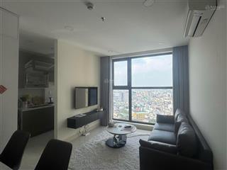 Bán căn hộ cao cấp park legend, 6,9 tỷ, 72m2, đẹp và nhiều tiện ích hot!
