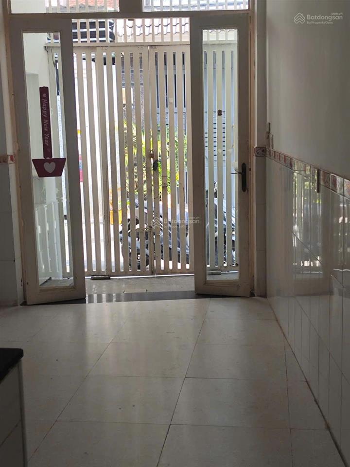 Cho thuê nhà nguyên căn mặt tiền hẻm 449 trường chinh. oto thông 42m 4pn 3wc  0932 834 ***