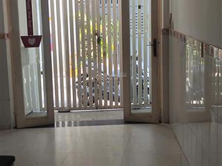 Cho thuê nhà nguyên căn mặt tiền hẻm 449 trường chinh. oto thông 42m 4pn 3wc  0932 834 ***