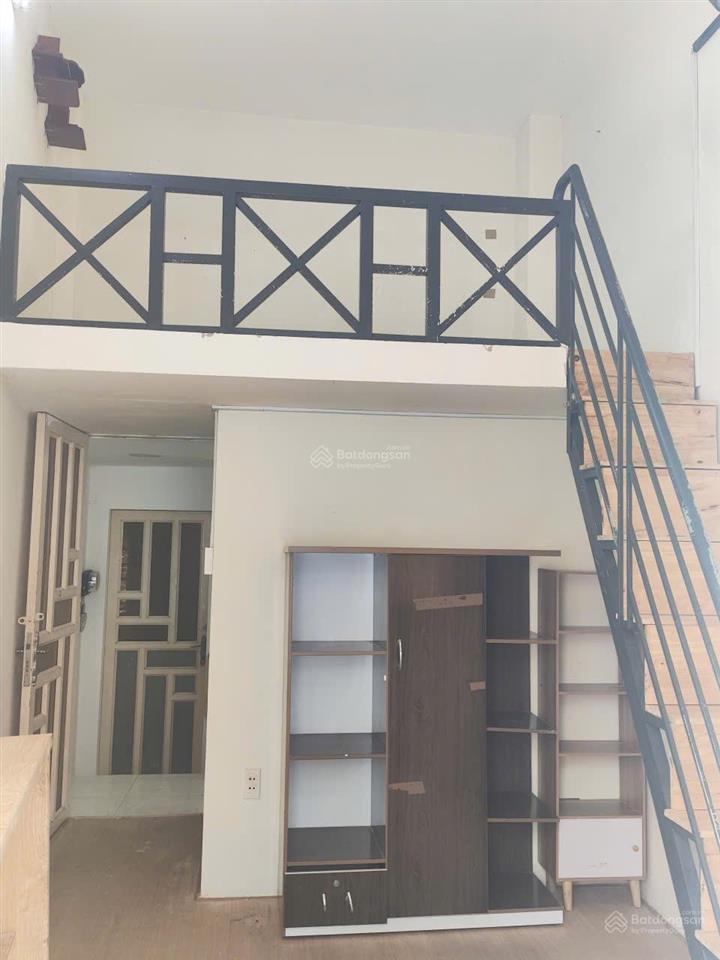 Cho thuê nhà nguyên căn mặt tiền hẻm 449 trường chinh. oto thông 42m 4pn 3wc  0932 834 ***