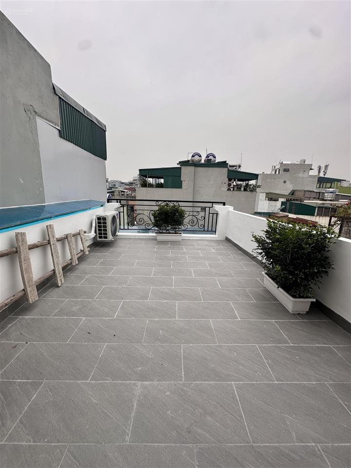 Chính chủ bán nhà phố xã đàn dt 45m2 x 6 tầng thang máy