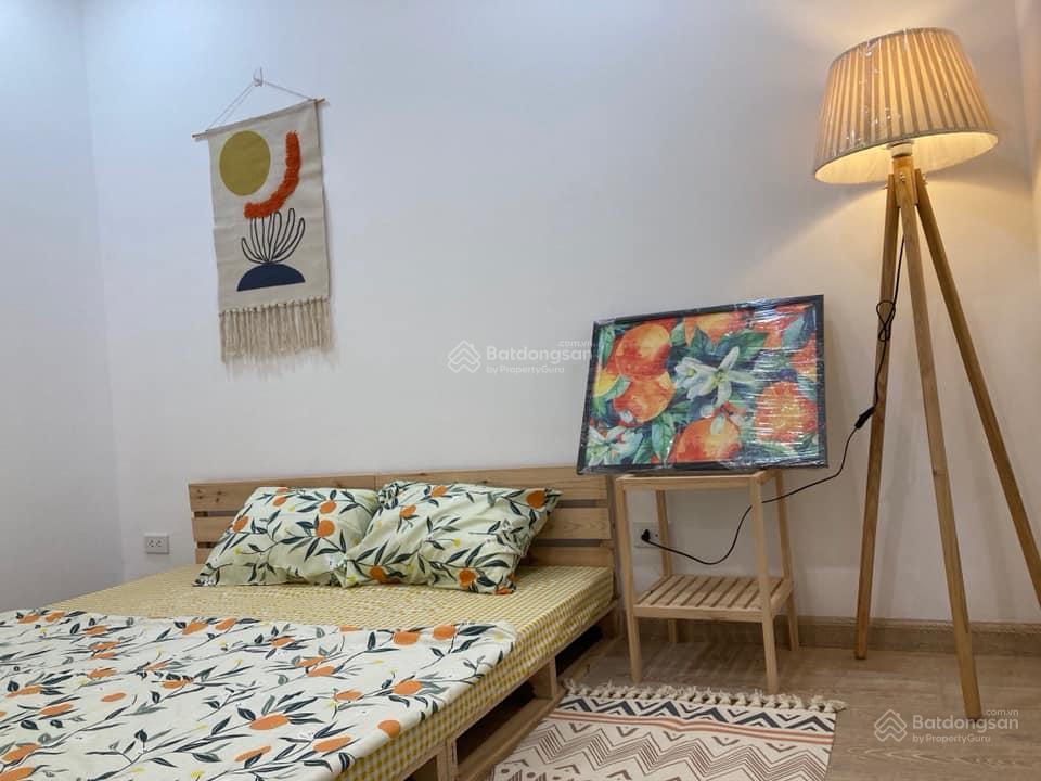 Gia đình bán nhanh căn 3 ngủ 2 wc 77m tầng đẹp giá 5,5 tỷ  0972 109 ***