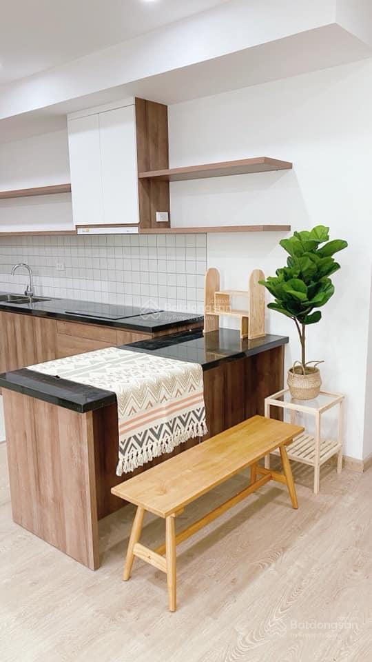 Gia đình bán nhanh căn 3 ngủ 2 wc 77m tầng đẹp giá 5,5 tỷ  0972 109 ***