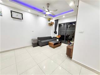 Chính chủ bán căn góc 3pn 77m2  tầng đẹp  ban công đông bắc