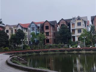 Bán gấp biệt thự 125m2 x 4.5 tầng.mặt hồ tại kđtm cầu bươu, sổ đỏ chính chủ. giá 26.x tỷ