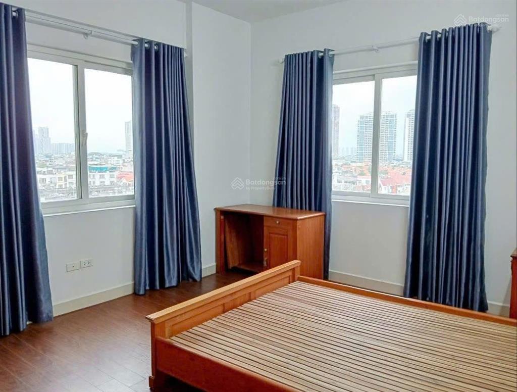 Cho thuê căn hộ 83m.3pn.2vs. full đồ.nhận nhà luôn.tại tào flc star tower