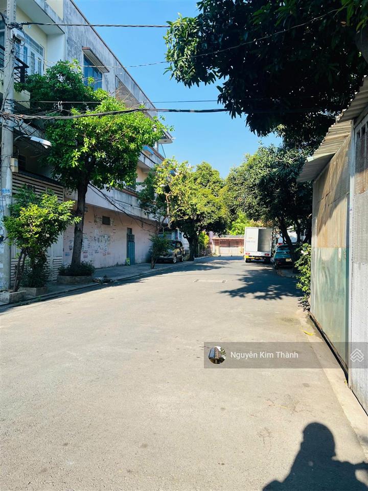 Bán nhà cách mạng tháng 8, q. 10 (dt 13.5x25m) thích hợp xây building