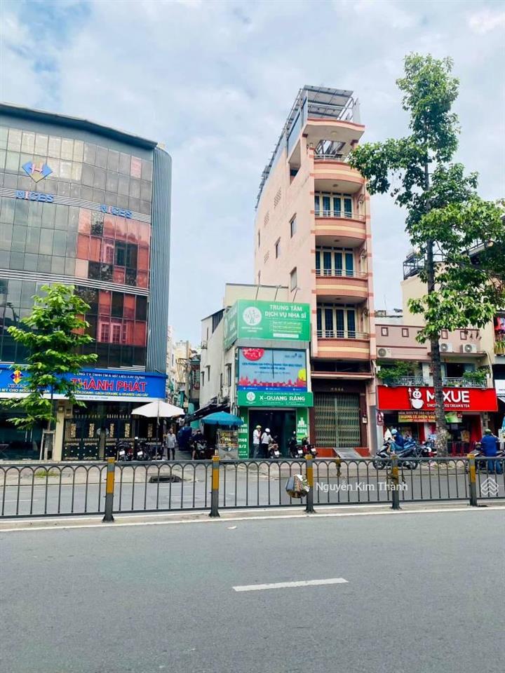 Bán nhà mặt tiền kinh doanh lê hồng phong q.10 (dt4.5x9) nhà 3 lầu, giá 13.2 tỷ