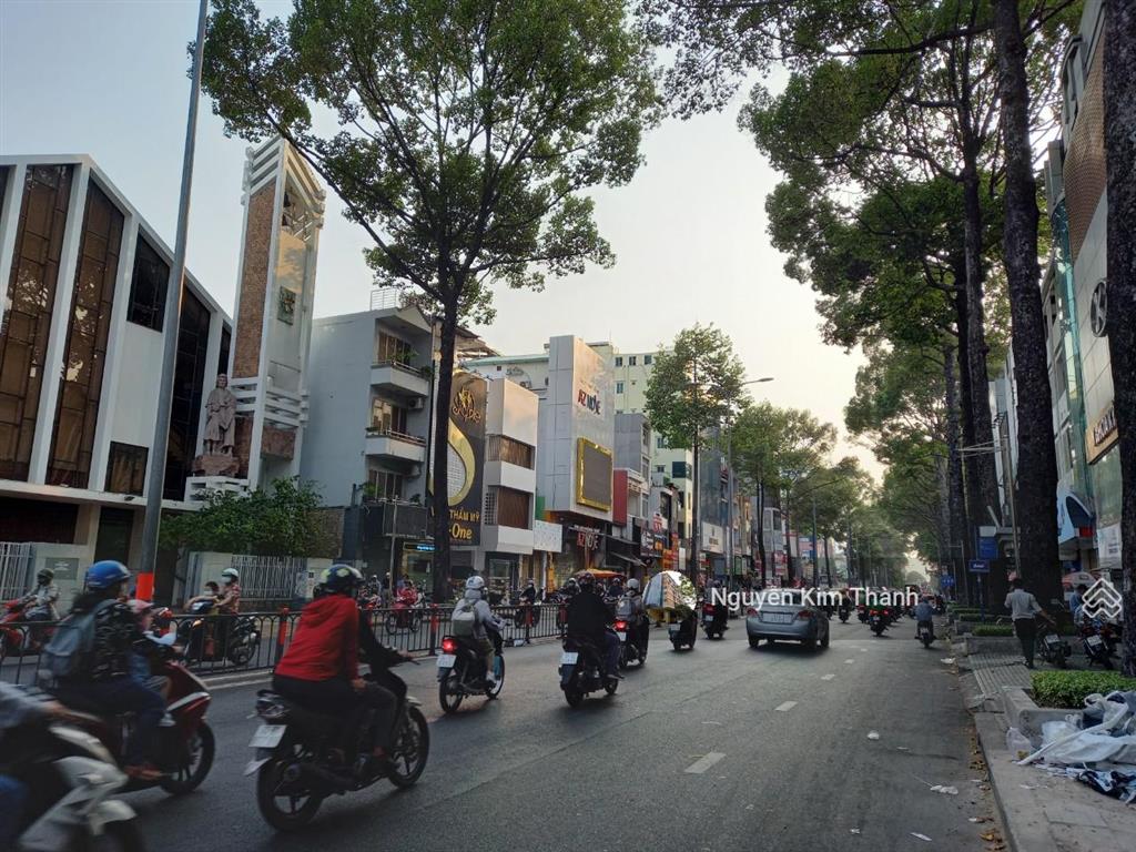 Bán nhà mặt tiền kinh doanh nhật tảo q.10 (dt3x12) 1 trệt 1 lửng 3 lầu, giá bán 10 tỷ