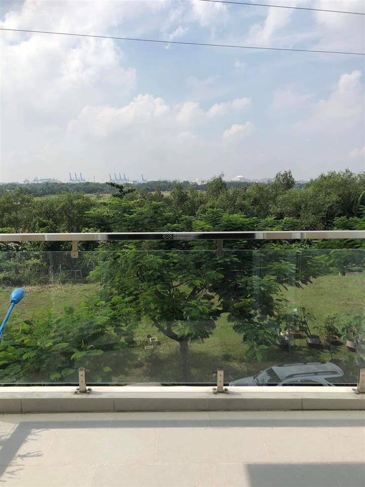 Bán gấp căn nhà 100m2, view công viên hồ cảnh quan, 1t 2l, sổ hồng, 11.5 tỷ, an ninh