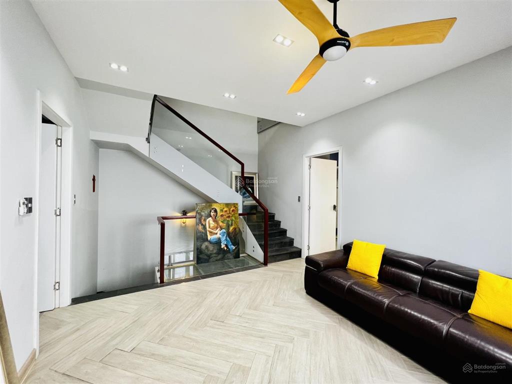 Giá ngộp melosa khang điền 115m2, có nội thất 10.8tỷ, sổ hồng, hướng mát, 2 mặt đường, an ninh