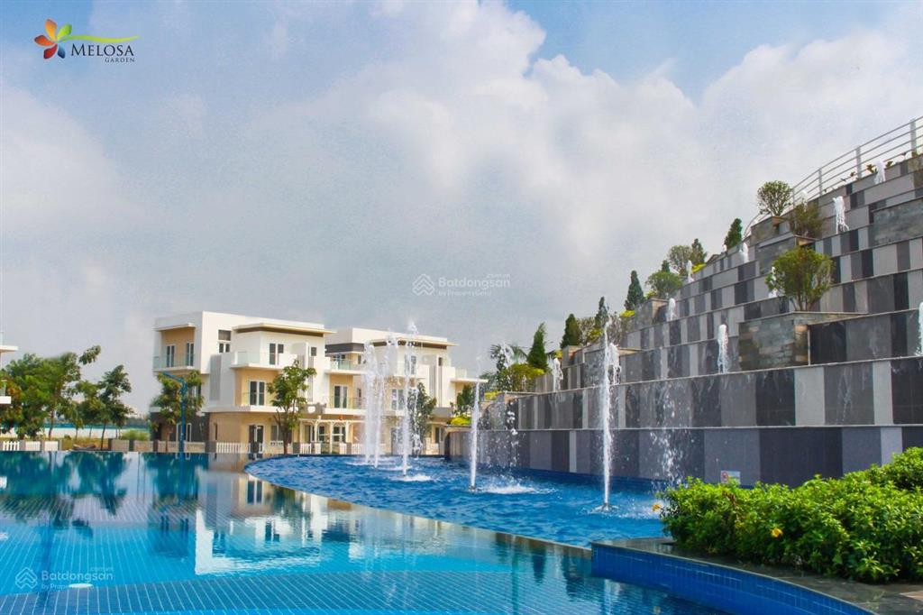 Melosa garden bt song lập 8x18, vị trí đẹp 15 tỷ, nội thất chất lượng, sổ hồng 0901 471 ***