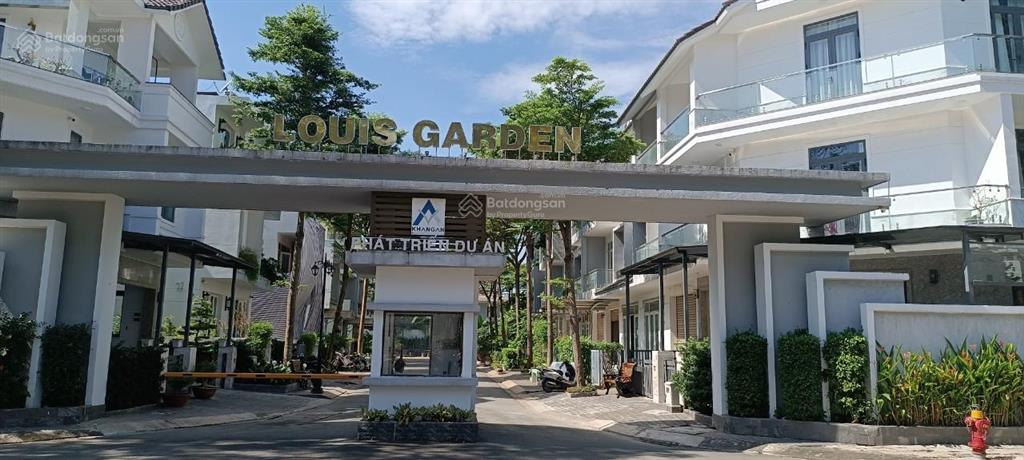 Giá tốt vị trí đẹp biệt thự đơn lập compound louis garden, 225m2, 1t2l, an ninh, hồ bơi, sổ hồng