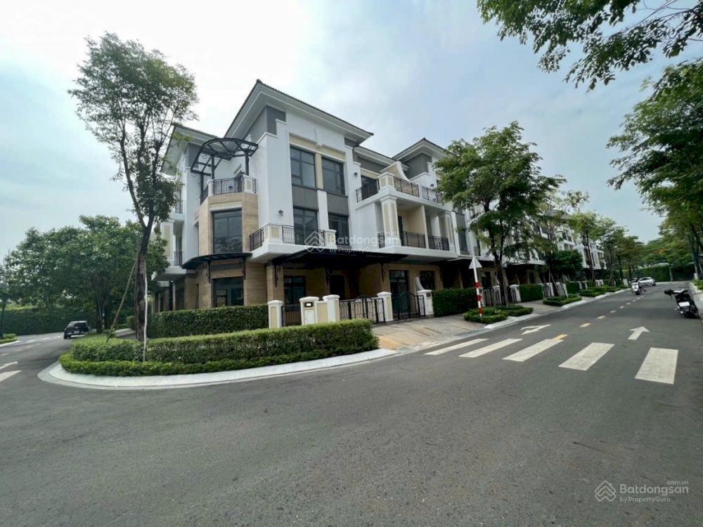Giá tốt verosa park 196m² 2mt, đường lớn, sân vườn rộng, an ninh, sổ hồng