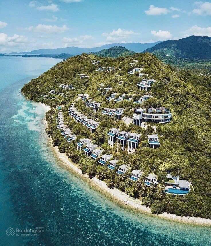 Bán đơn lập view trọn viện biển 236m2 giá đất 11,8 tỷ