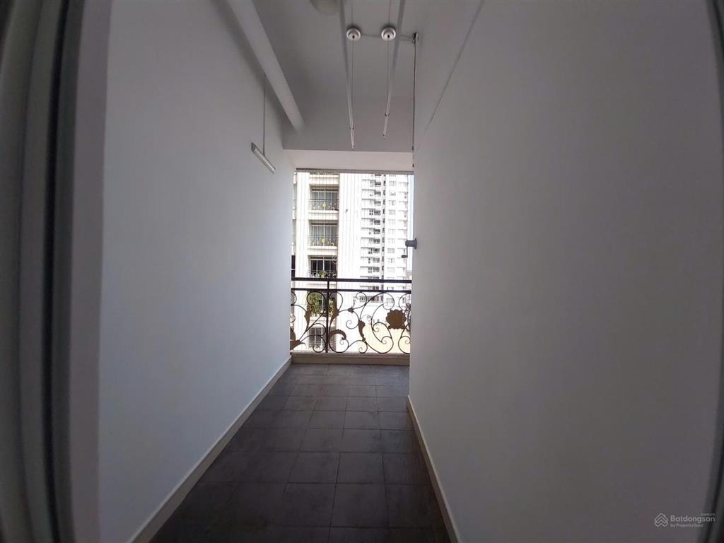 Cần bán nhanh căn hộ cao cấp flemington diện tích 117m2, 10,2 tỷ.  0908 097 ***