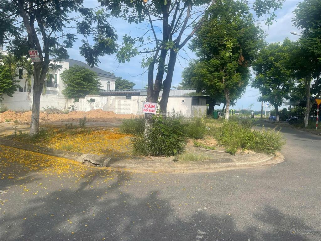 Siêu phẩm 500m ngay trung tâm quận cẩm lệ  view kênh đối diện khu đảo nổi