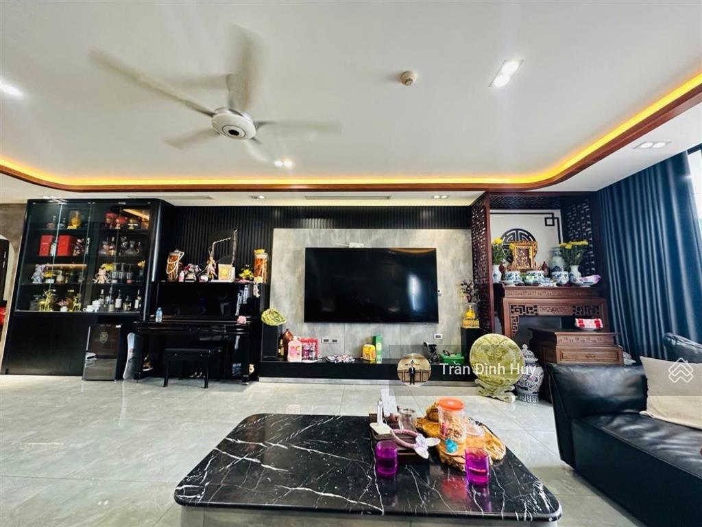 (căn góc) 3pn  tầng 1x  view bể bơi  giá 11.48 tỷ