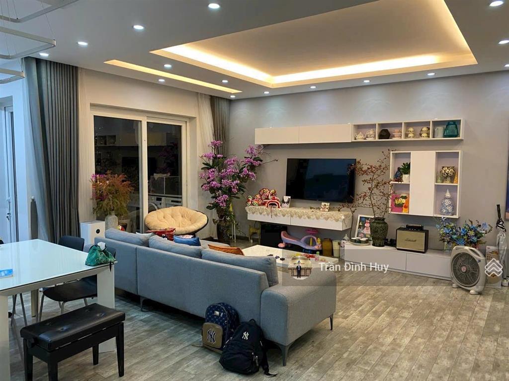 Cđt xả hàng 83 tr/m2 chung cư hà nội paragon. mr huy 0919 555 ***