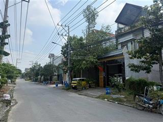 Hàng hiếm bán lô ngang gần 8m mặt tiền đường n3 liền kề kdc biconsi thổ cư 100% giá tốt chỉ 3,35 tỷ