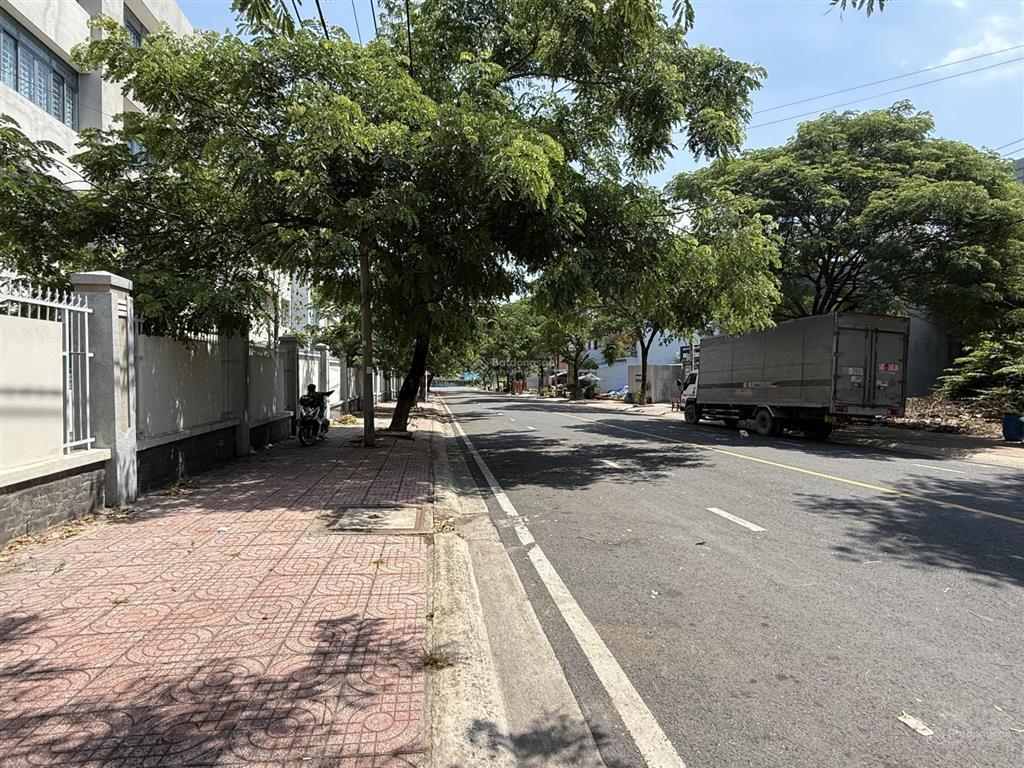 Cần bán đất nền kdc châu thới  vị trí đẹp