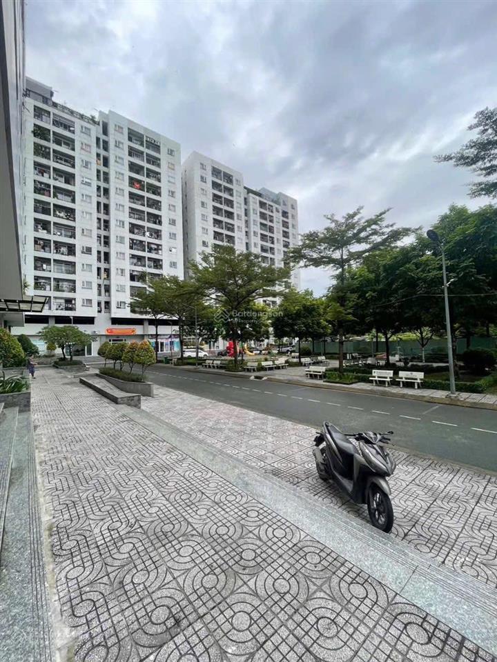 Em công cư dân bán căn 56m2 cc hiệp thành building q12 mặt tiền lê văn khương, giá cực tốt