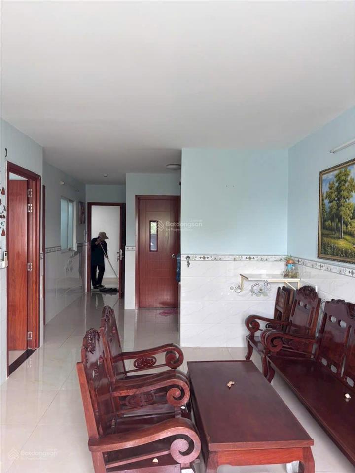 Em công ( cư dân ) bán căn hộ 71m2 2pn 2wc giá tốt nhất thời điểm hiện tại. căn hộ có ban công