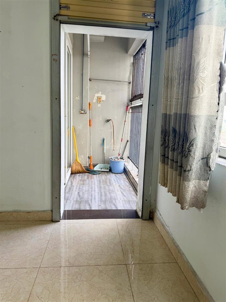 Bán căn 56m2 1pn+1 cc hiệp thành building giá rẻ khu vực