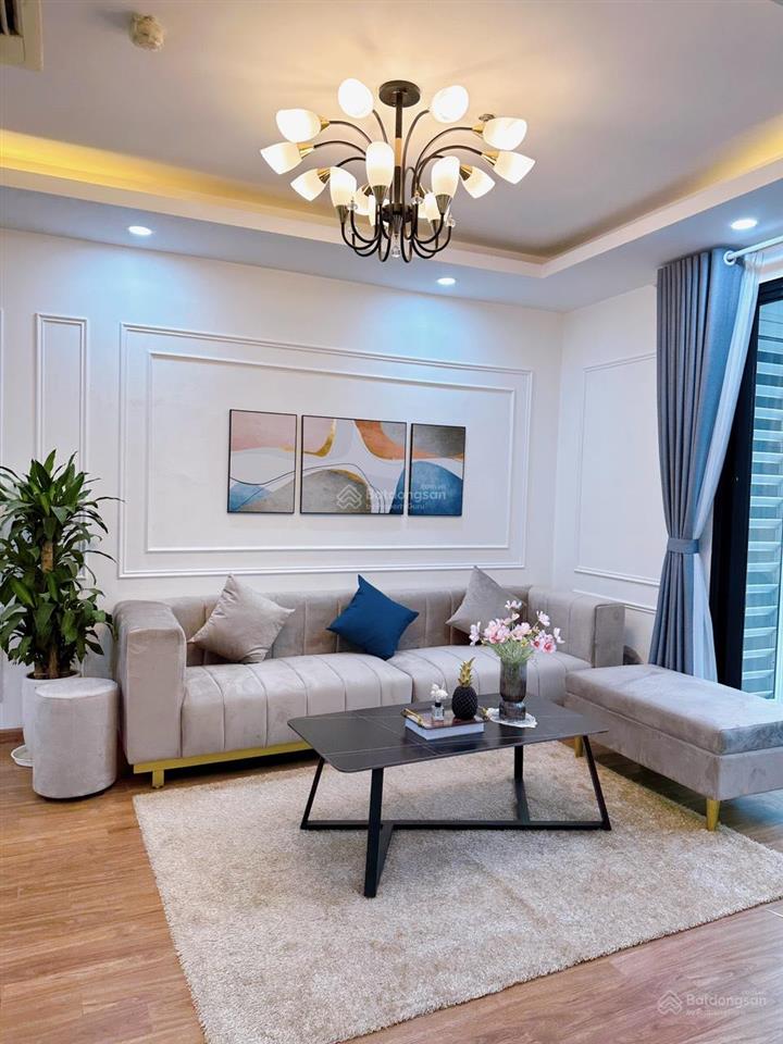 Cần cho thuê căn góc 3 phòng ngủ sáng thoáng, nội thất đầy đủ